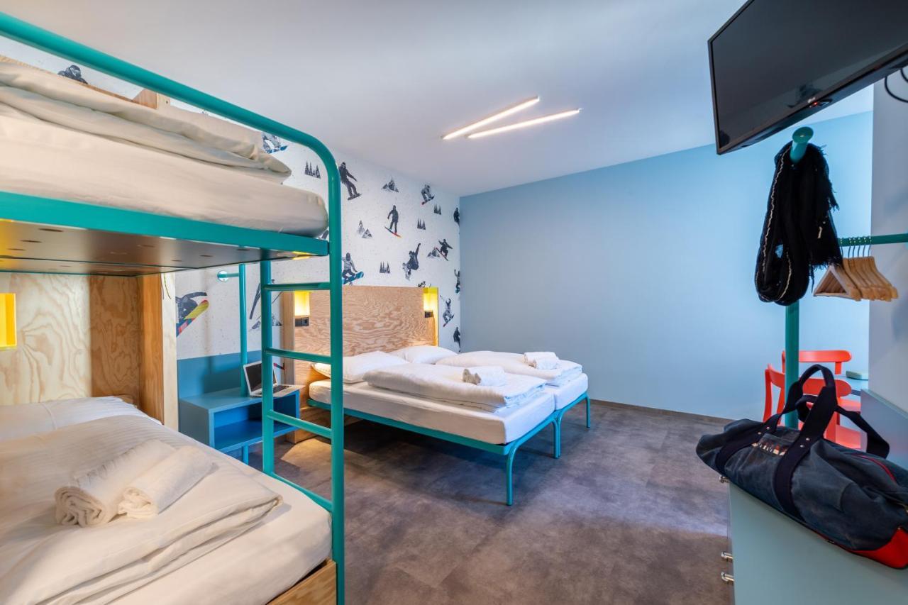 Meininger Hotel Innsbruck Zentrum Exteriör bild