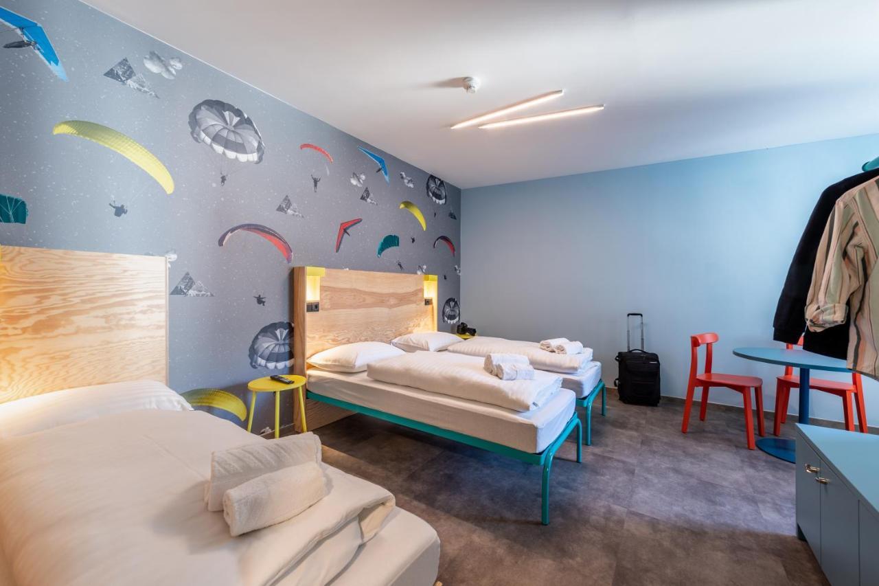 Meininger Hotel Innsbruck Zentrum Exteriör bild