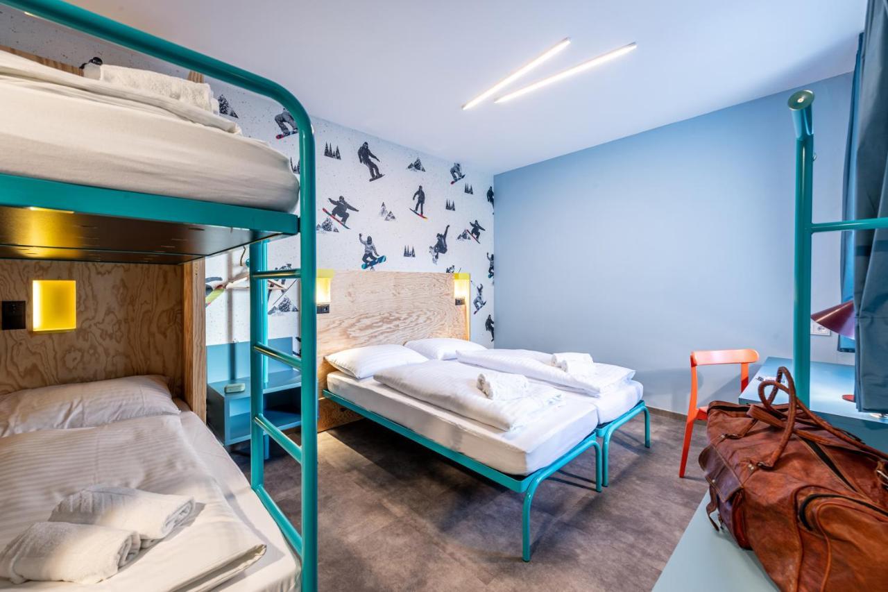 Meininger Hotel Innsbruck Zentrum Exteriör bild